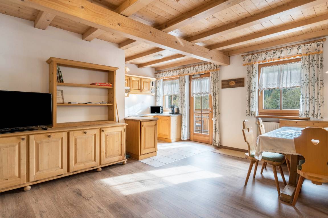 53 M² Appartamento Vacanza ∙ 1 Camera Da Letto ∙ 4 Ospiti - Valdaora