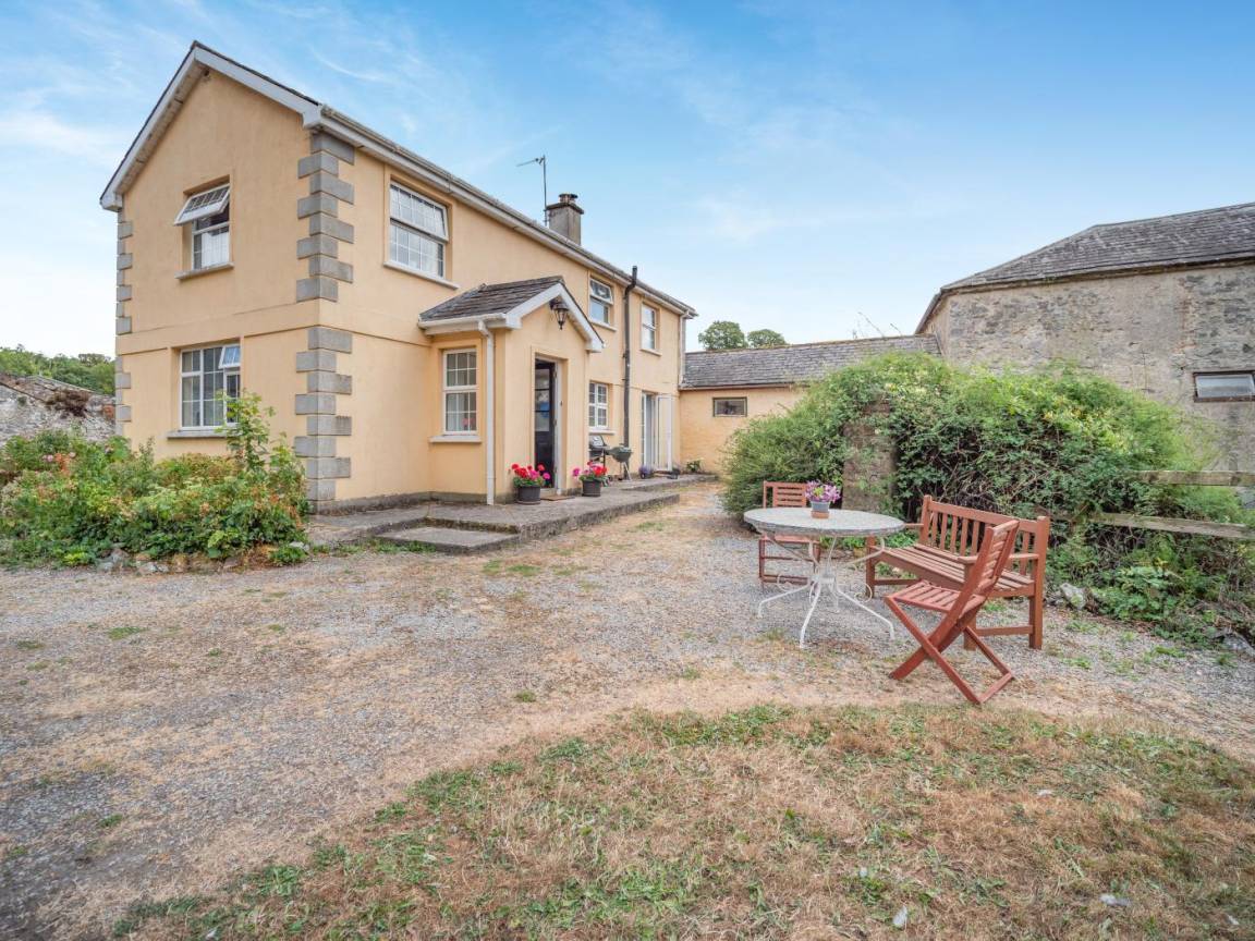 Cottage ∙ 3 Bedrooms ∙ 4 Guests - Clonmel