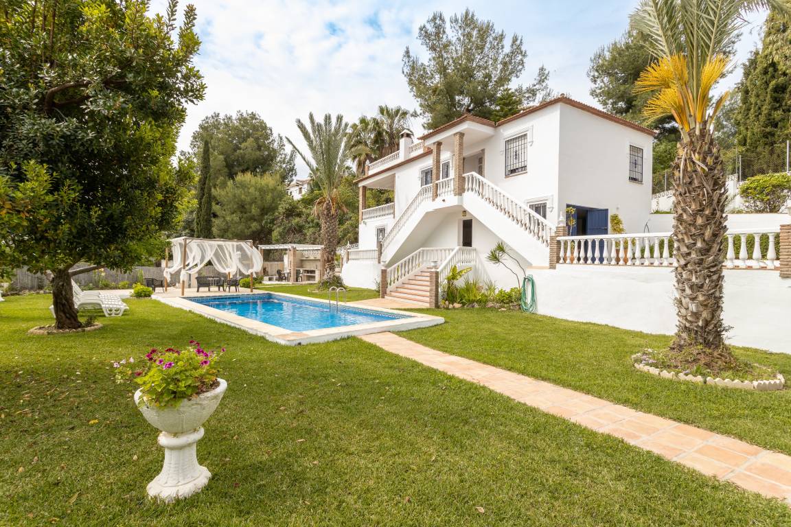 190 M² Maison De Vacances ∙ 4 Chambres ∙ 8 Personnes - Frigiliana
