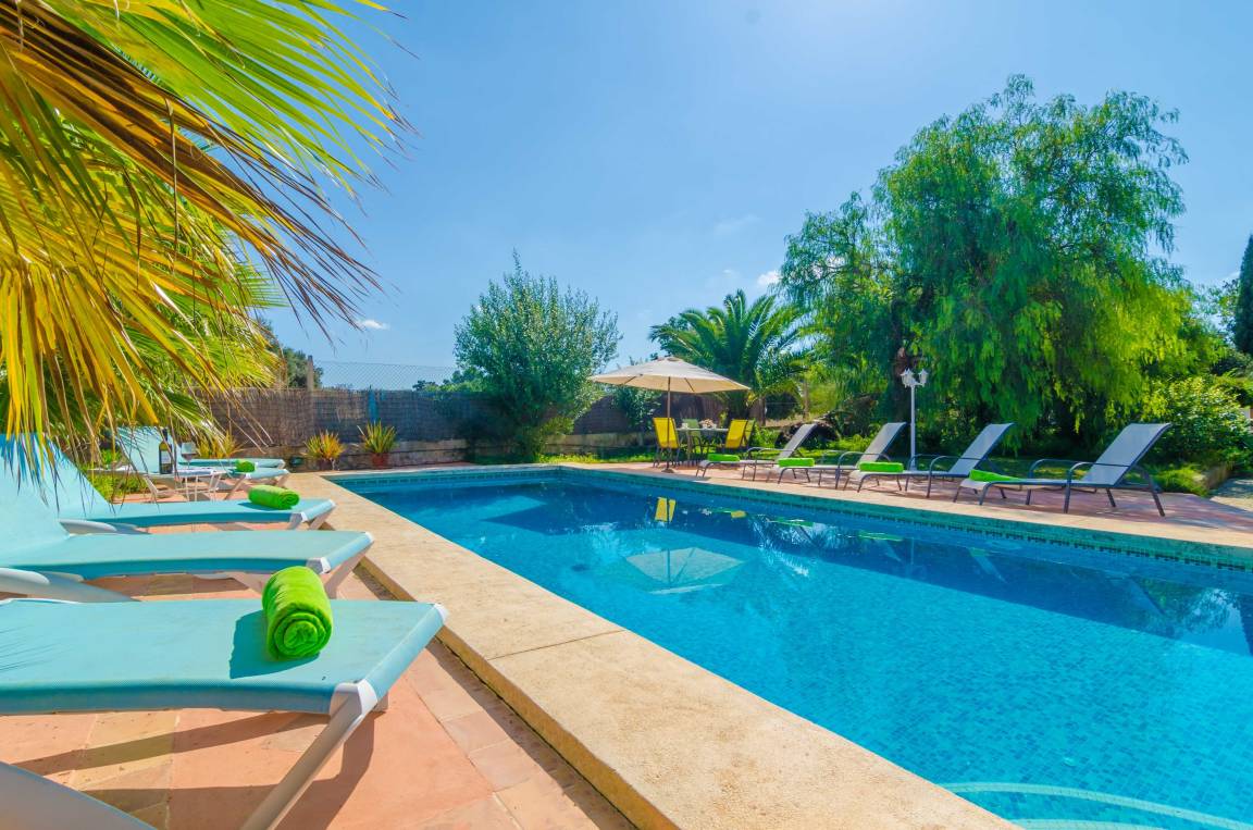 240 M² Villa ∙ 5 Schlafzimmer ∙ 10 Gäste - Mallorca