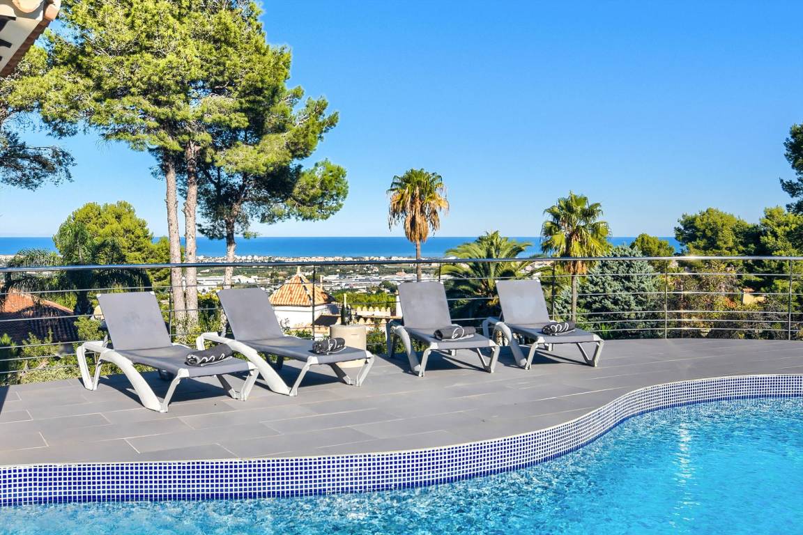216 M² Villa Vacanza ∙ 2 Camere Da Letto ∙ 4 Ospiti - Dénia