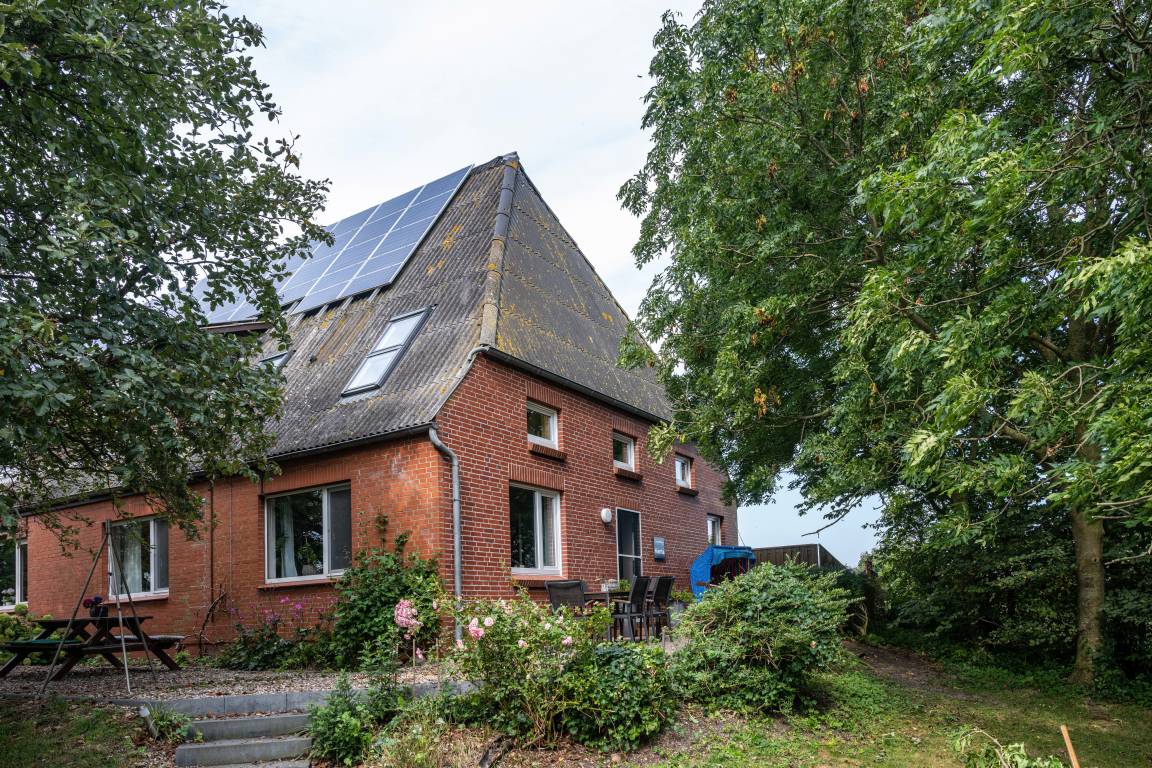 110 M² Ferienwohnung ∙ 3 Schlafzimmer ∙ 9 Gäste - Hooge