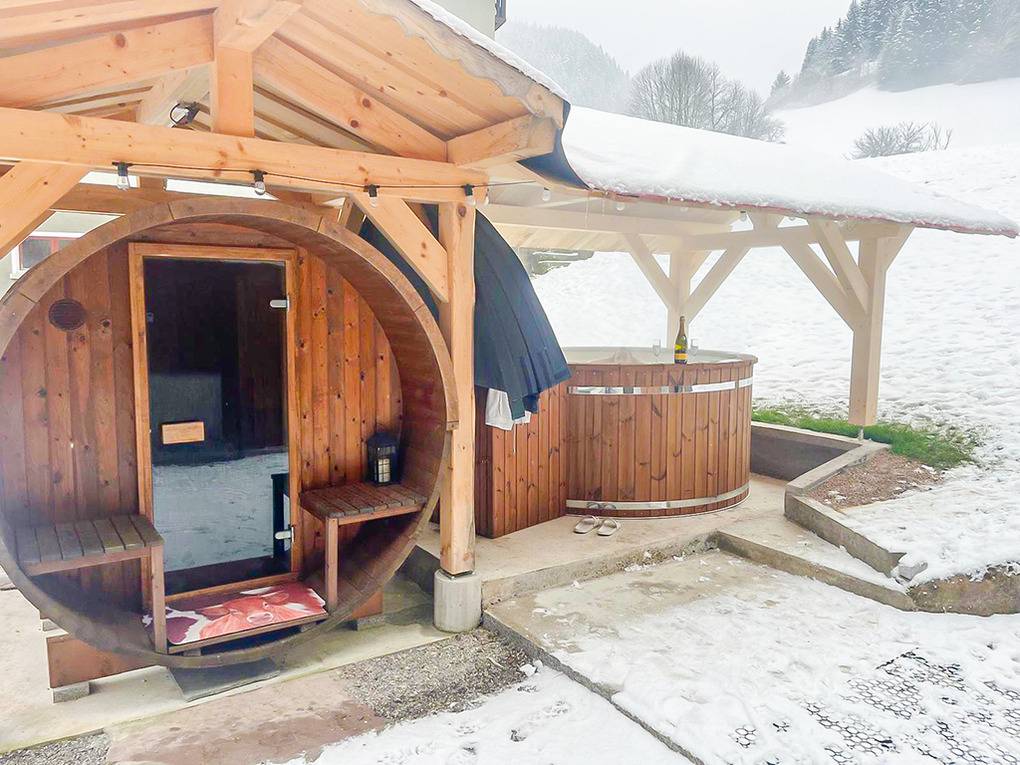 400 m² Ferienhaus ∙ 8 Schlafzimmer ∙ 15 Gäste – Bild 34