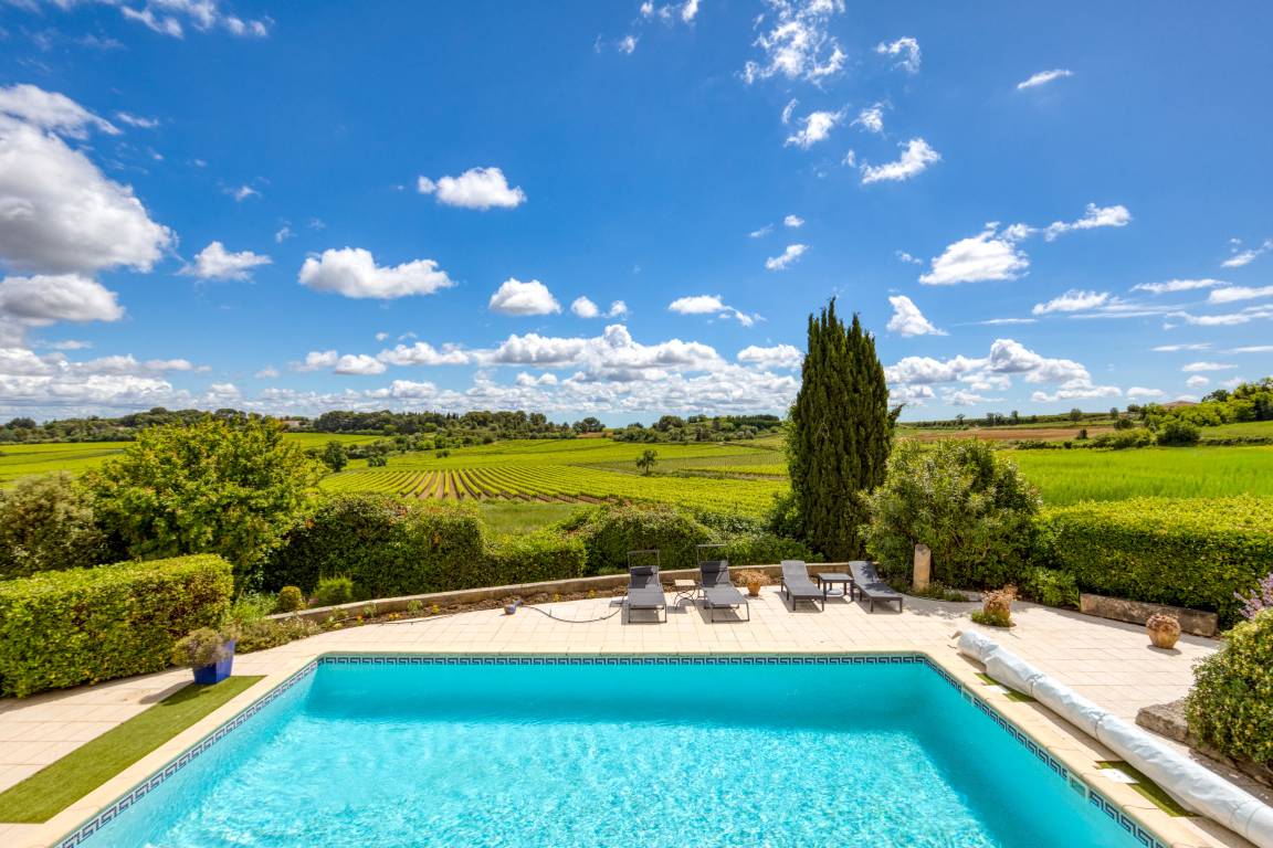 120 M² Villa ∙ 3 Chambres ∙ 6 Personnes - Capestang