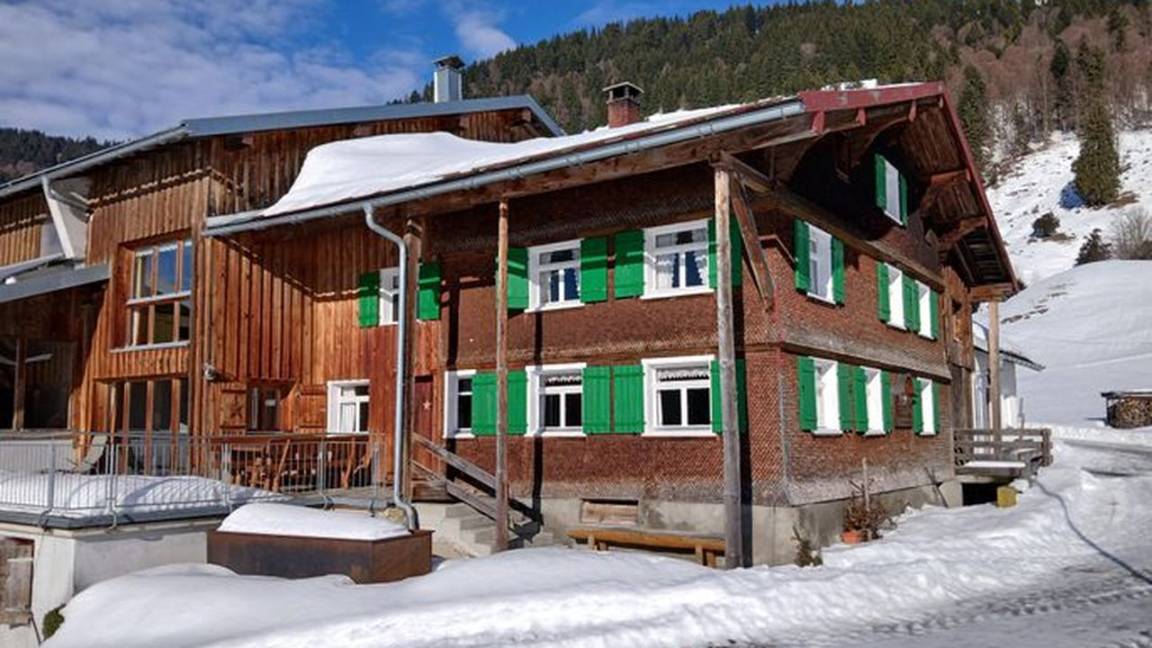 80 M² Ferienwohnung ∙ 1 Schlafzimmer ∙ 2 Gäste - Oberstaufen