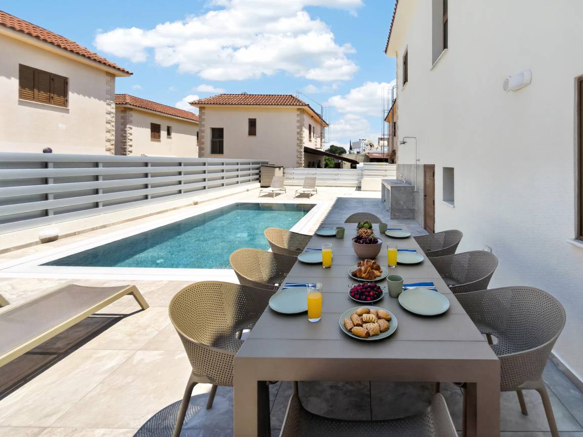 170 M² Ferienwohnung ∙ 4 Schlafzimmer ∙ 8 Gäste - Agia Napa