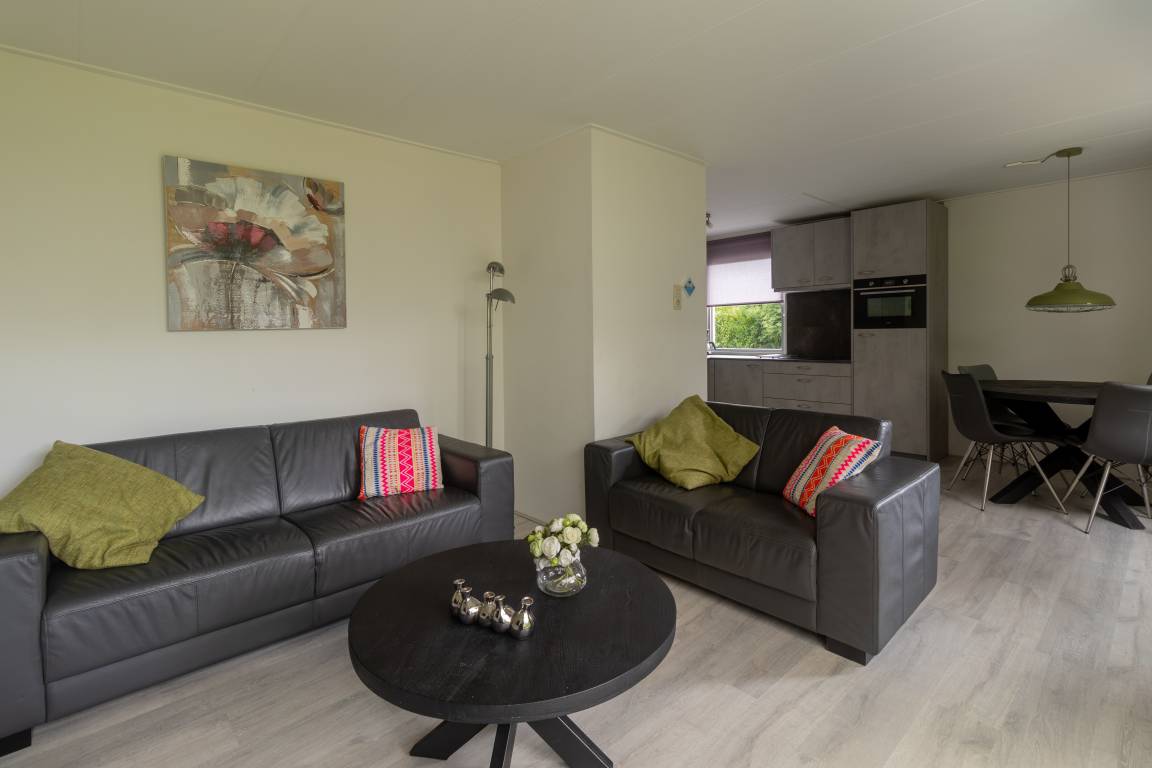 75 M² Huis ∙ 2 Slaapkamers ∙ 4 Gasten - Steenwijk
