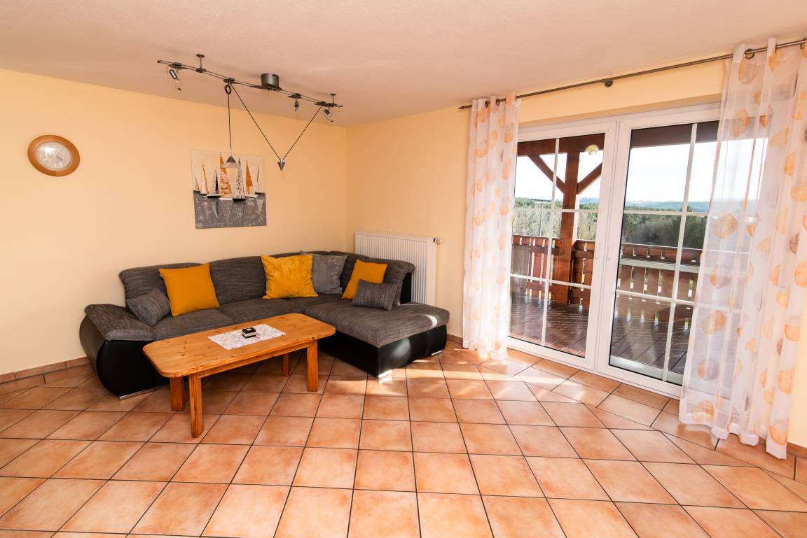 63 M² Ferienwohnung ∙ 1 Schlafzimmer ∙ 3 Gäste - Spalt