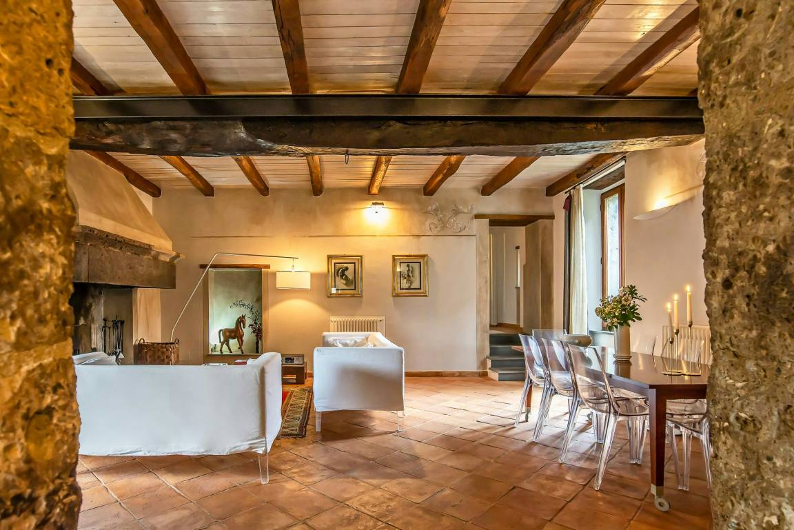 80 M² Ferienhaus ∙ 2 Schlafzimmer ∙ 2 Gäste - Bolsena