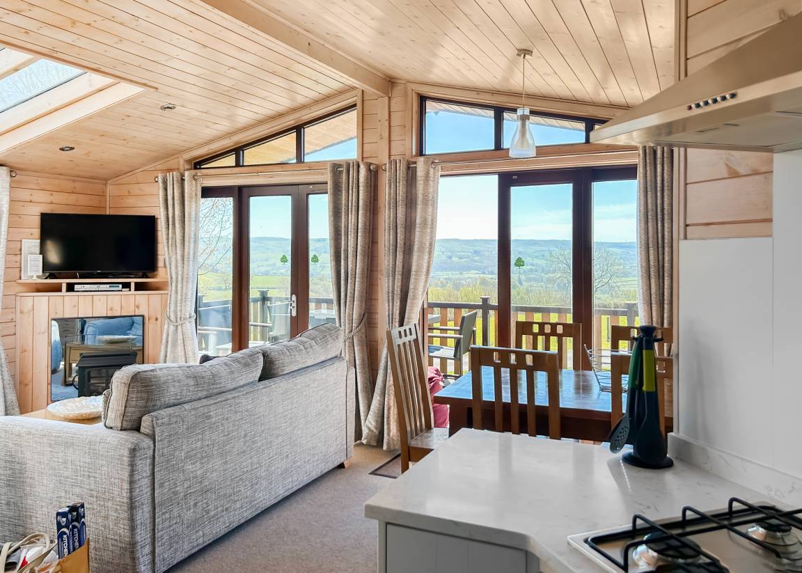 Chalet ∙ 3 Slaapkamers ∙ 6 Gasten - Engeland