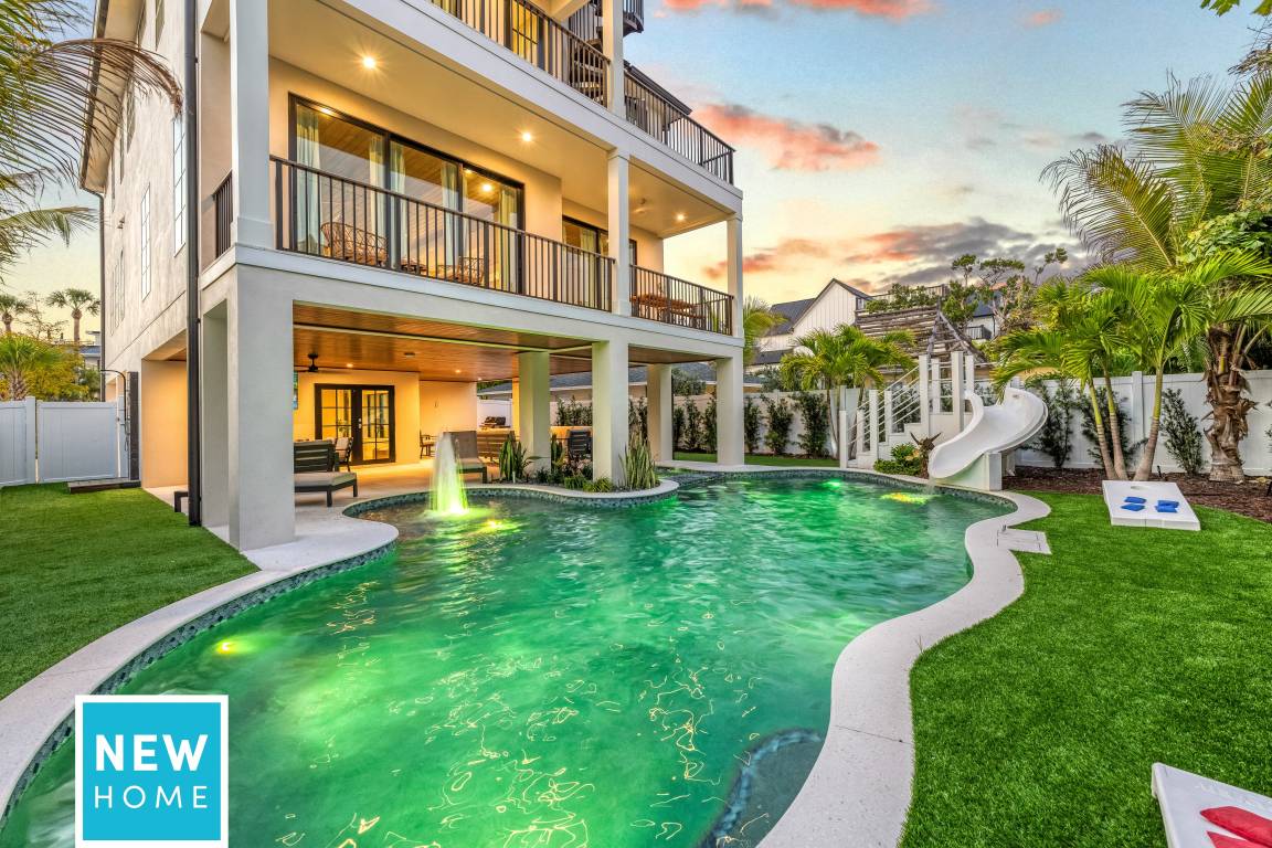 House ∙ 5 Bedrooms ∙ 10 Guests - Bayfront Park, Sarasota