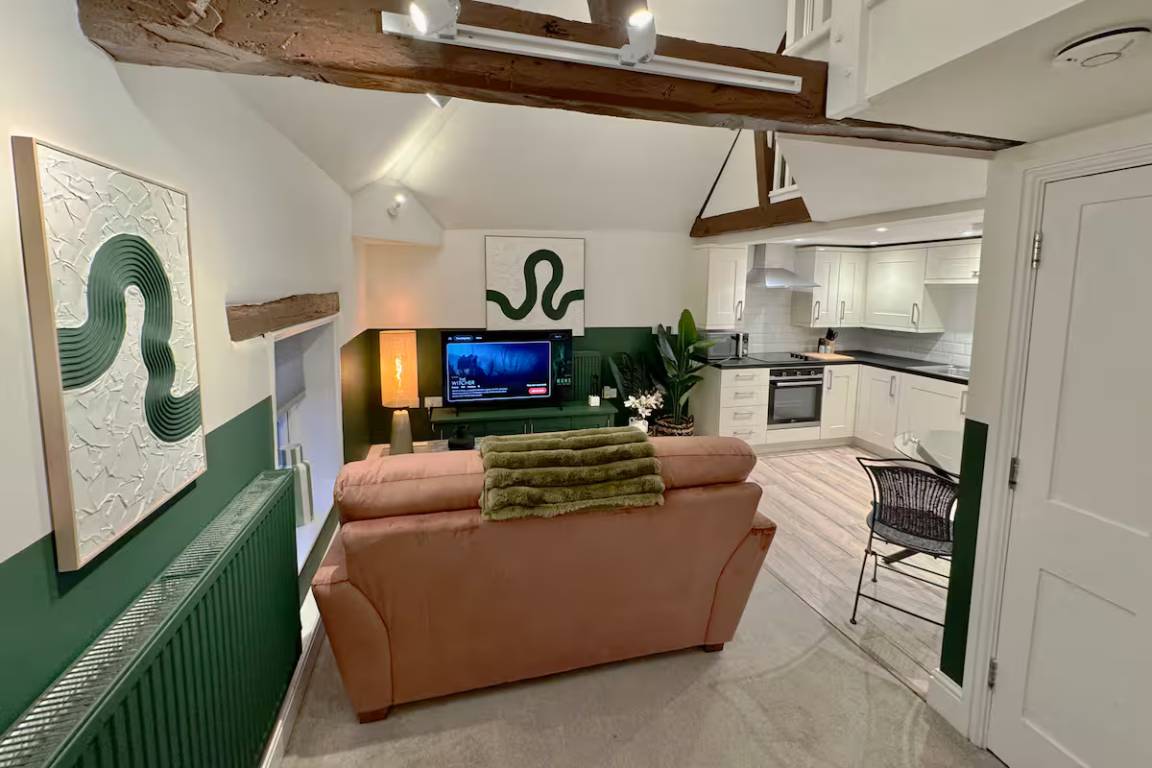56 M² Apartment ∙ 1 Bedroom ∙ 2 Guests - University of Lincoln