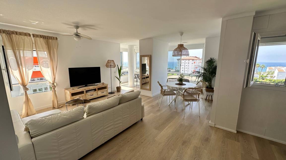 87 M² Ferienwohnung ∙ 2 Schlafzimmer ∙ 5 Gäste - Torrox-Costa