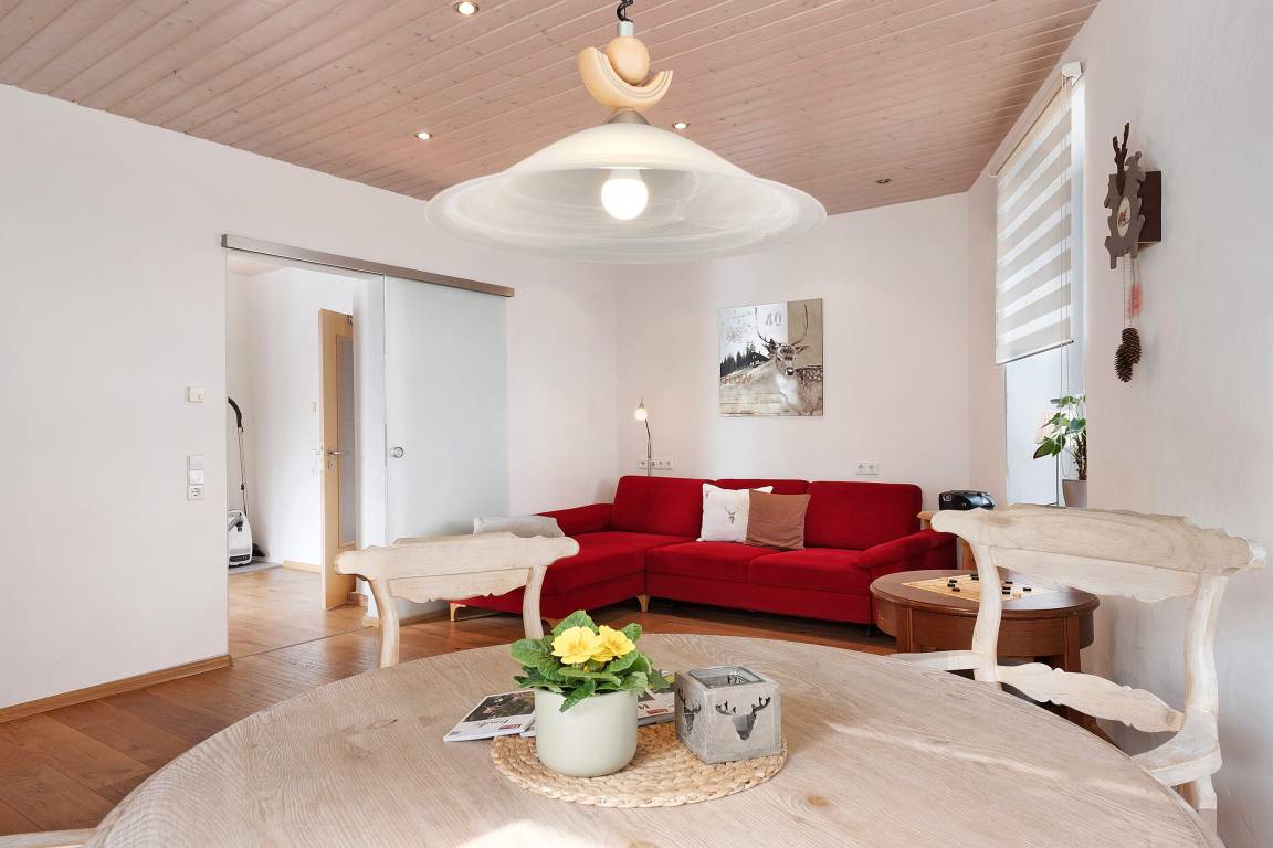 70 M² Ferienwohnung ∙ 1 Schlafzimmer ∙ 4 Gäste - Oberried