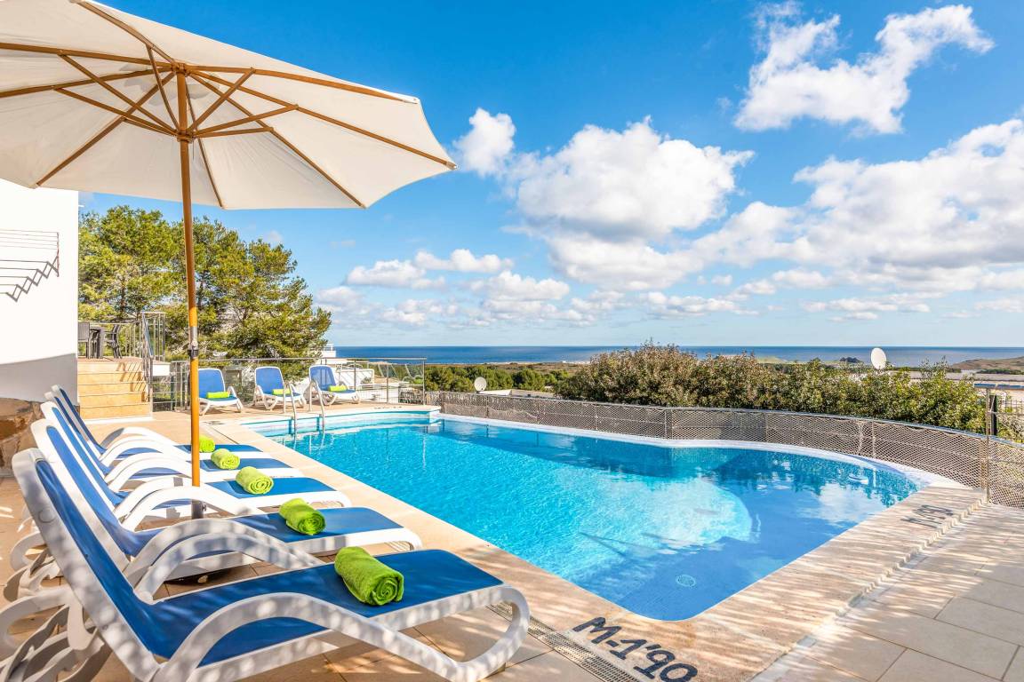 Villa ∙ 4 Habitaciones ∙ 8 Huéspedes - Minorca