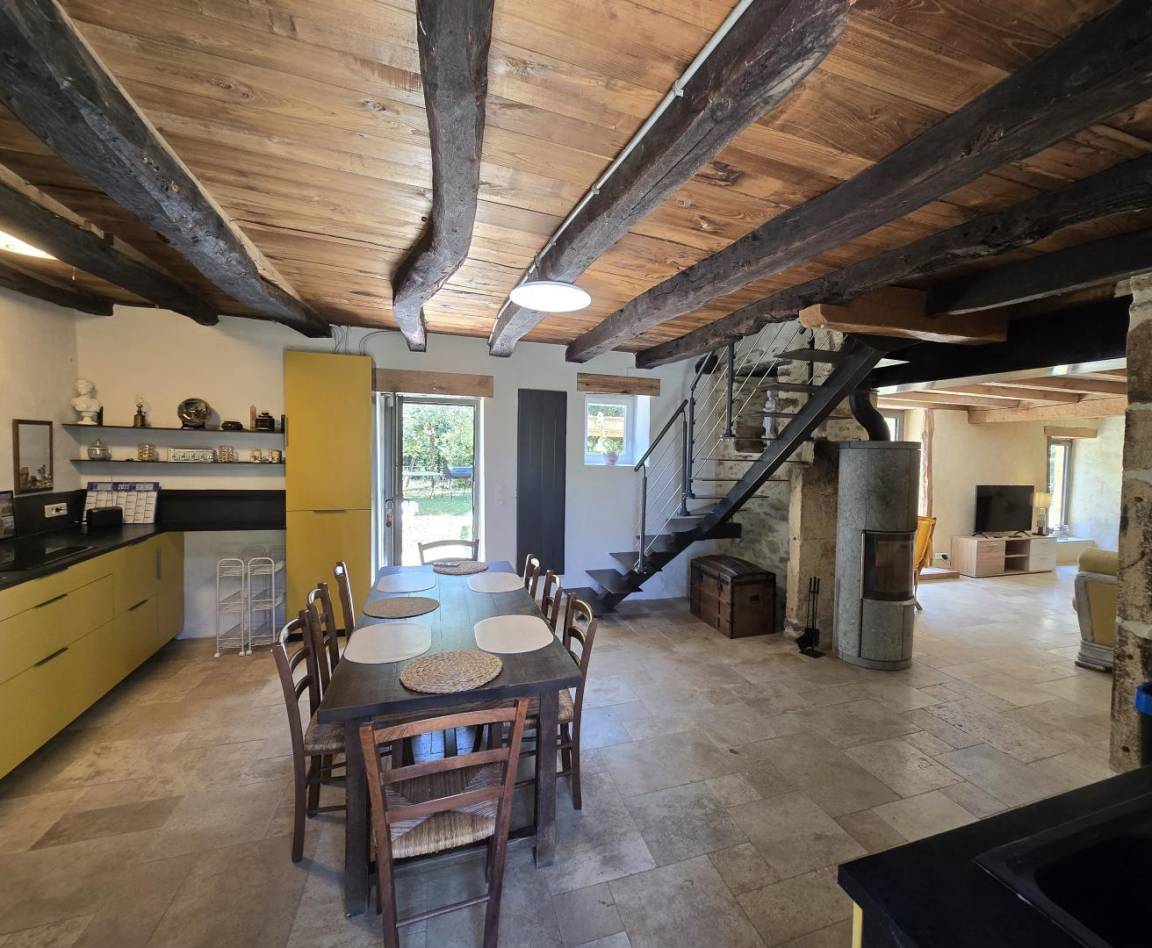 102 m² Gîte ∙ 2 Schlafzimmer ∙ 4 Gäste – Bild 3