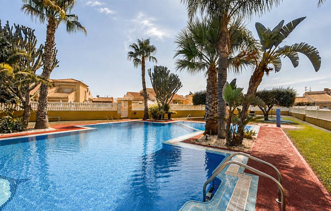 60 M² House ∙ 2 Bedrooms ∙ 4 Guests - Rojales