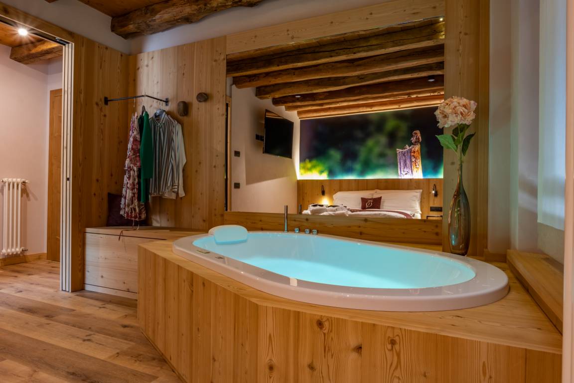 34 M² Pokój ∙ 1 Sypialnia ∙ 4 Gości - Piancavallo