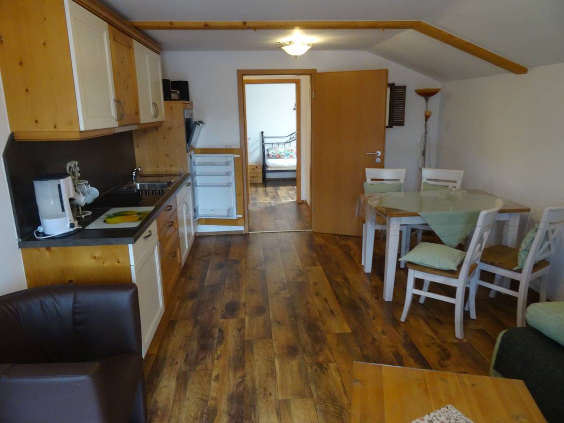 72 M² Ferienwohnung ∙ 2 Schlafzimmer ∙ 4 Gäste - Siegsdorf