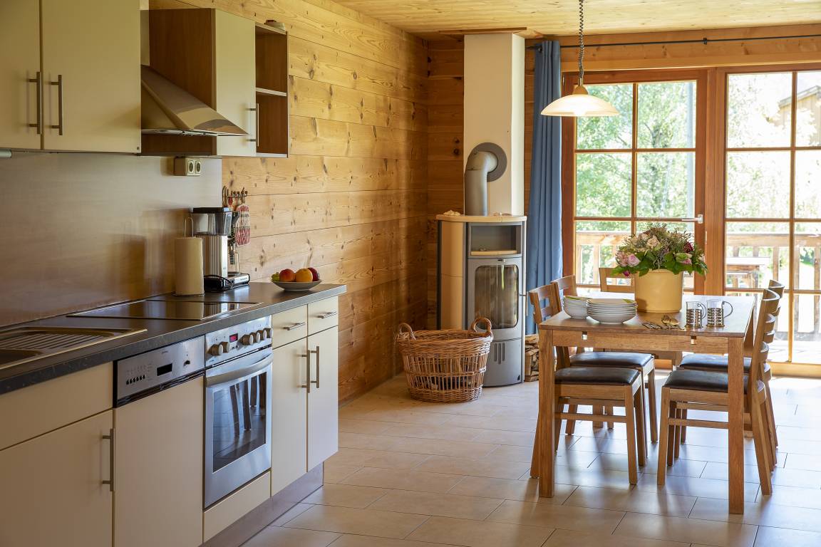 64 M² Ferienwohnung ∙ 2 Schlafzimmer ∙ 5 Gäste - Bernau am Chiemsee