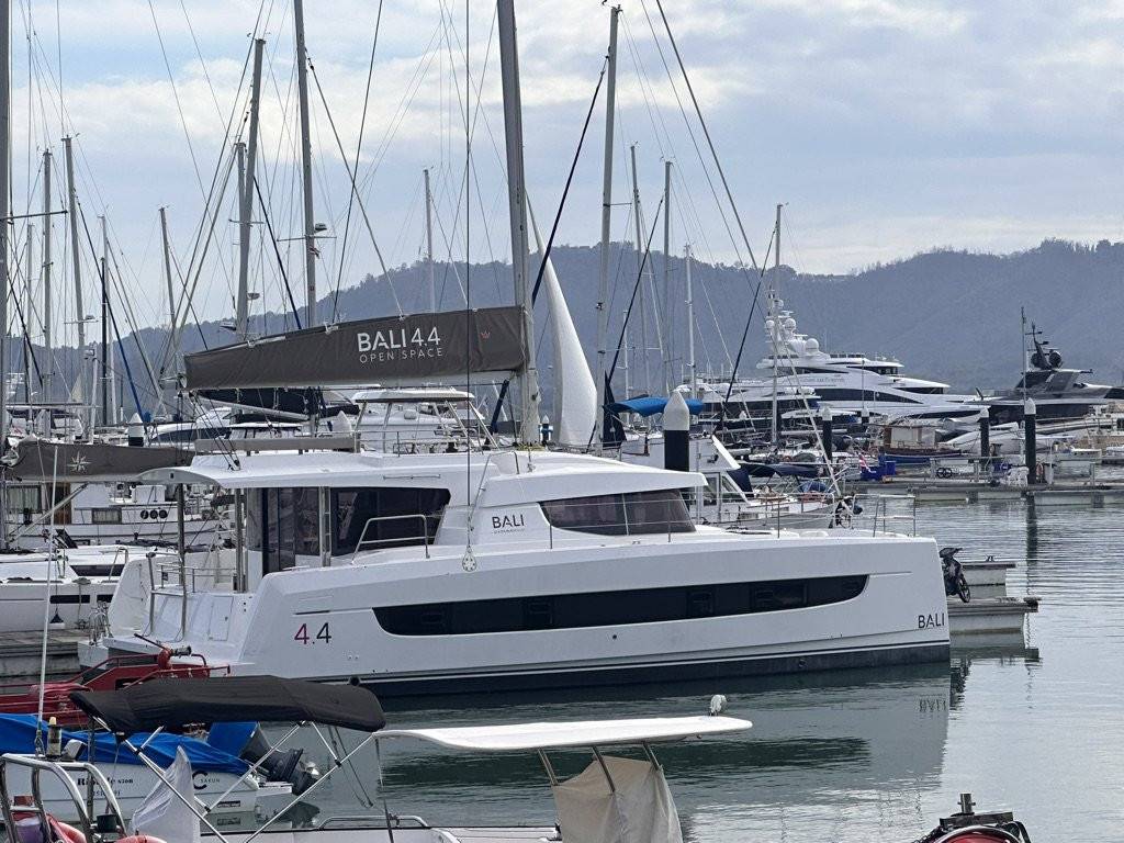 14 M² Hausboot ∙ 4 Schlafzimmer ∙ 8 Gäste - Phuket