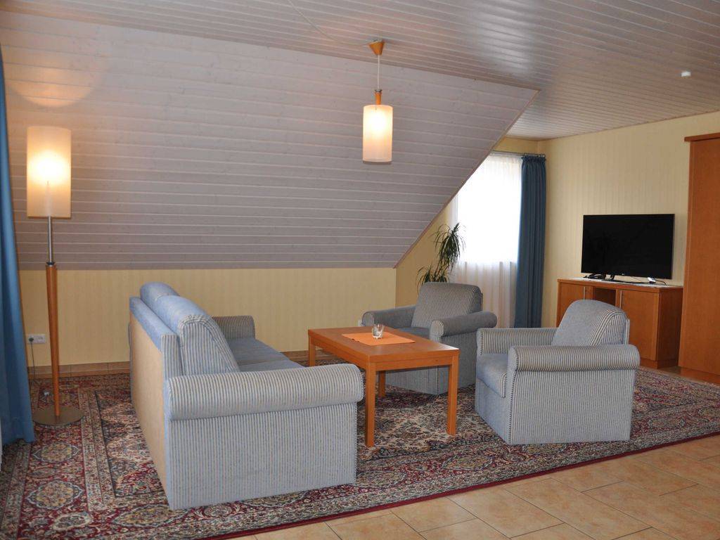 75 M² Ferienwohnung ∙ 2 Schlafzimmer ∙ 4 Gäste - Trassenheide