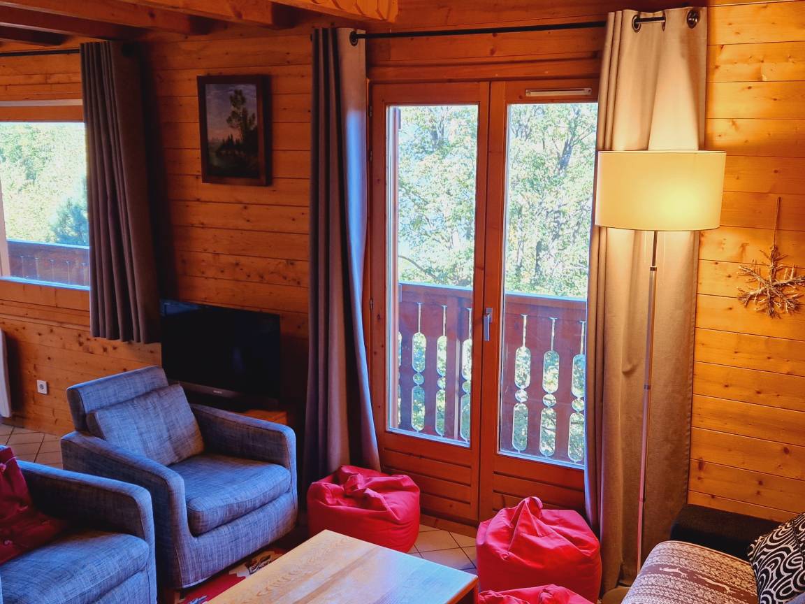 110 M² Chalet ∙ 3 Bedrooms ∙ 9 Guests - Belle Plagne