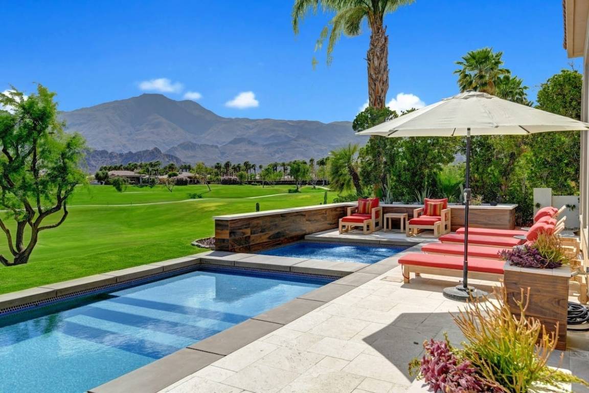 343 M² Villa ∙ 5 Bedrooms ∙ 10 Guests - La Quinta, CA