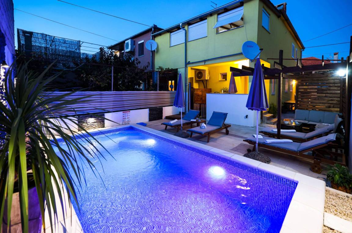 68 M² Apartment ∙ 2 Bedrooms ∙ 4 Guests - Zadar