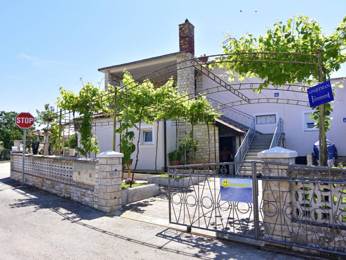 110 M² Apartment ∙ 3 Bedrooms ∙ 8 Guests - Izola