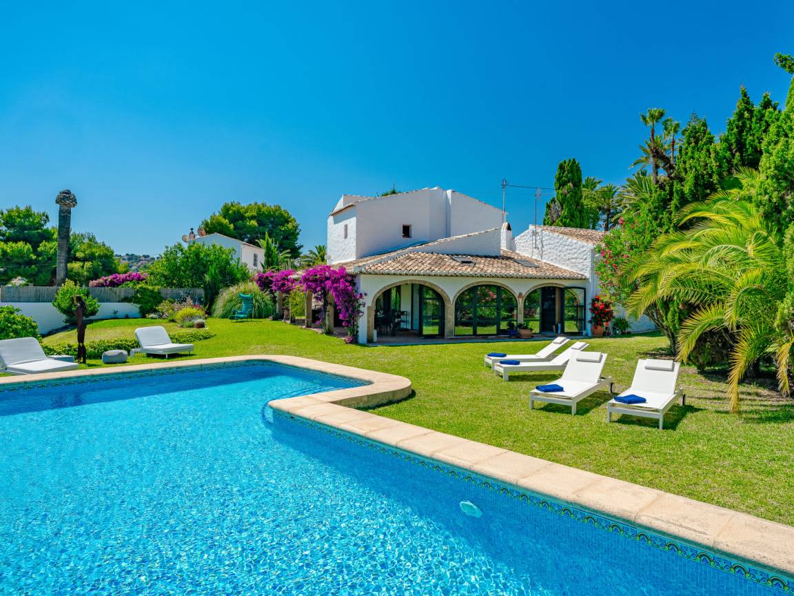 220 M² Huis ∙ 4 Slaapkamers ∙ 8 Gasten - Jávea