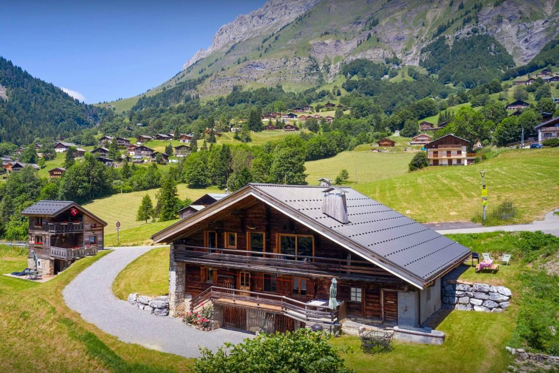 170 M² Appartement ∙ 4 Chambres ∙ 10 Personnes - La Clusaz