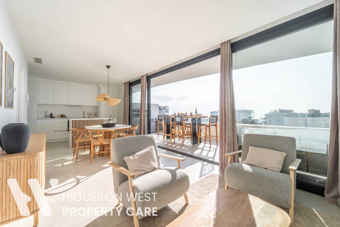 75 M² Apartamento ∙ 2 Habitaciones ∙ 4 Huéspedes - Fuengirola