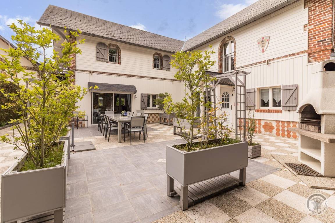 215 m&sup2; G&icirc;te 8 Schlafzimmer 15 G&auml;ste
