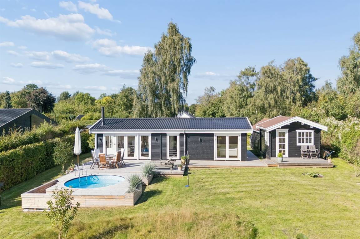 82 m&sup2; Ferienhaus 4 Schlafzimmer 7 G&auml;ste