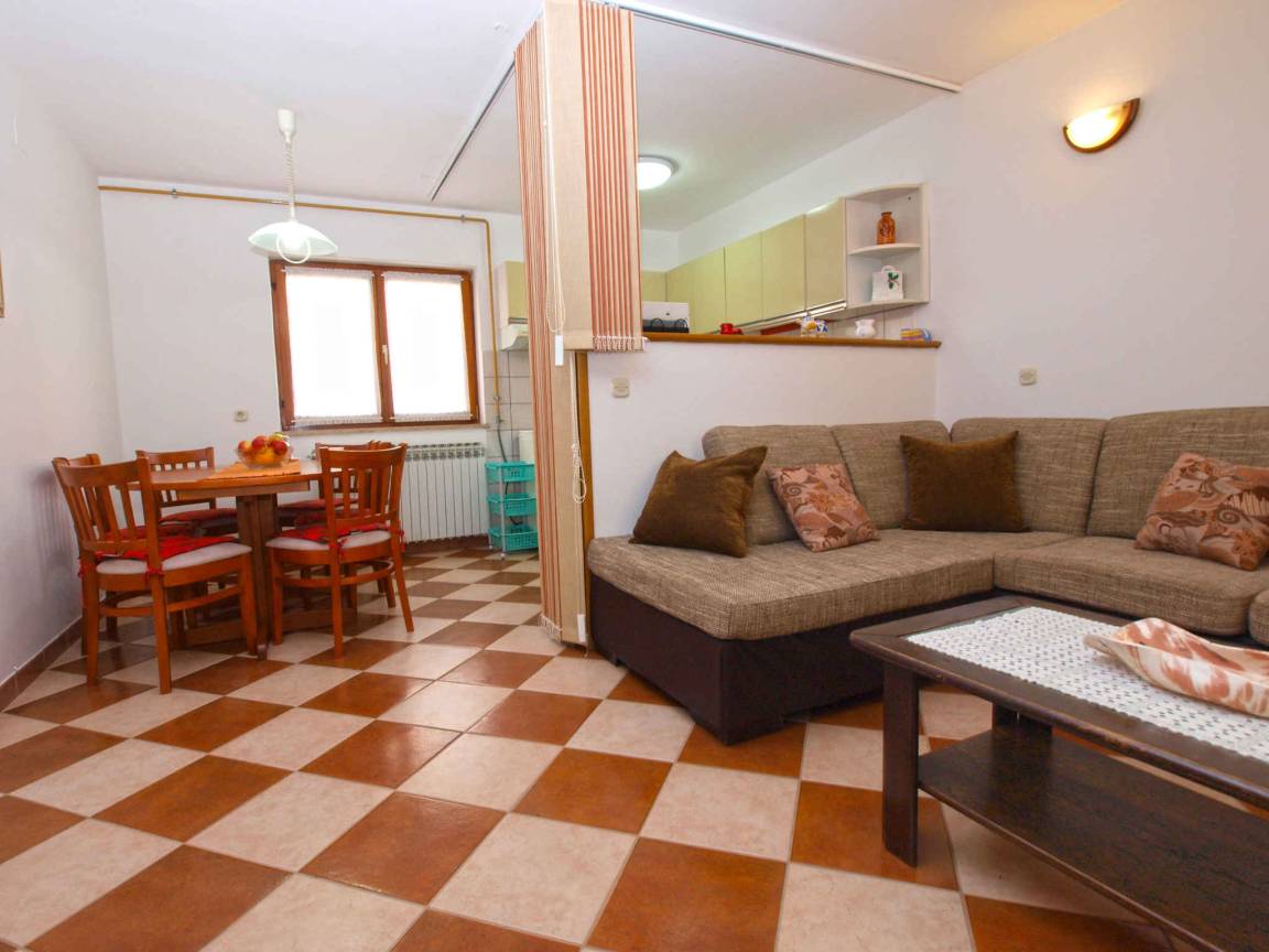 85 M² Ferienhaus ∙ 3 Schlafzimmer ∙ 6 Gäste - Pula