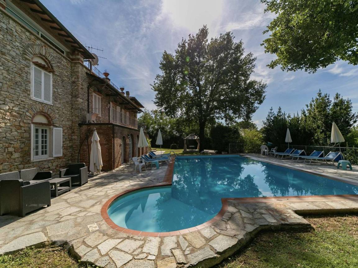 150 M² Appartamento Vacanza ∙ 3 Camere Da Letto ∙ 6 Ospiti - Montecatini Terme