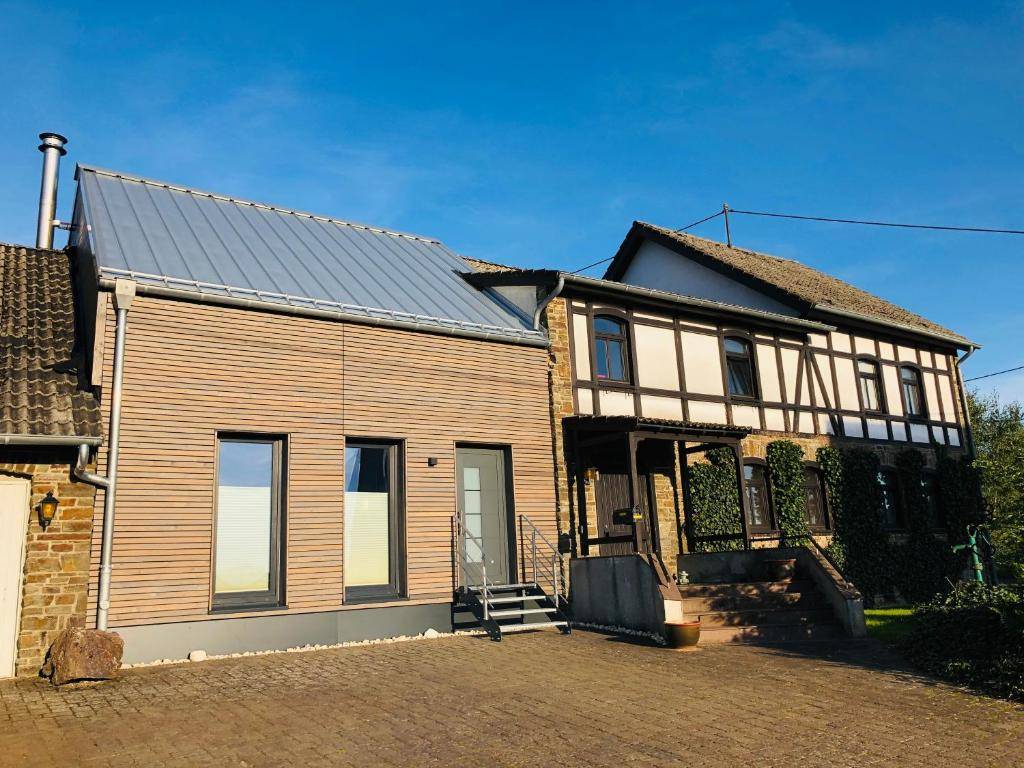 75 M² Appartement ∙ 1 Slaapkamer ∙ 5 Gasten - Nürburg