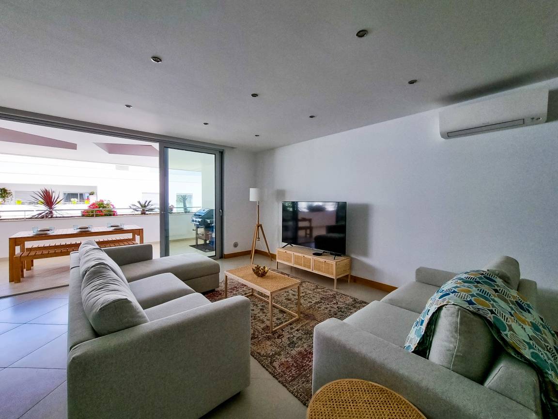 115 M² Apartment ∙ 2 Bedrooms ∙ 4 Guests - Lagos