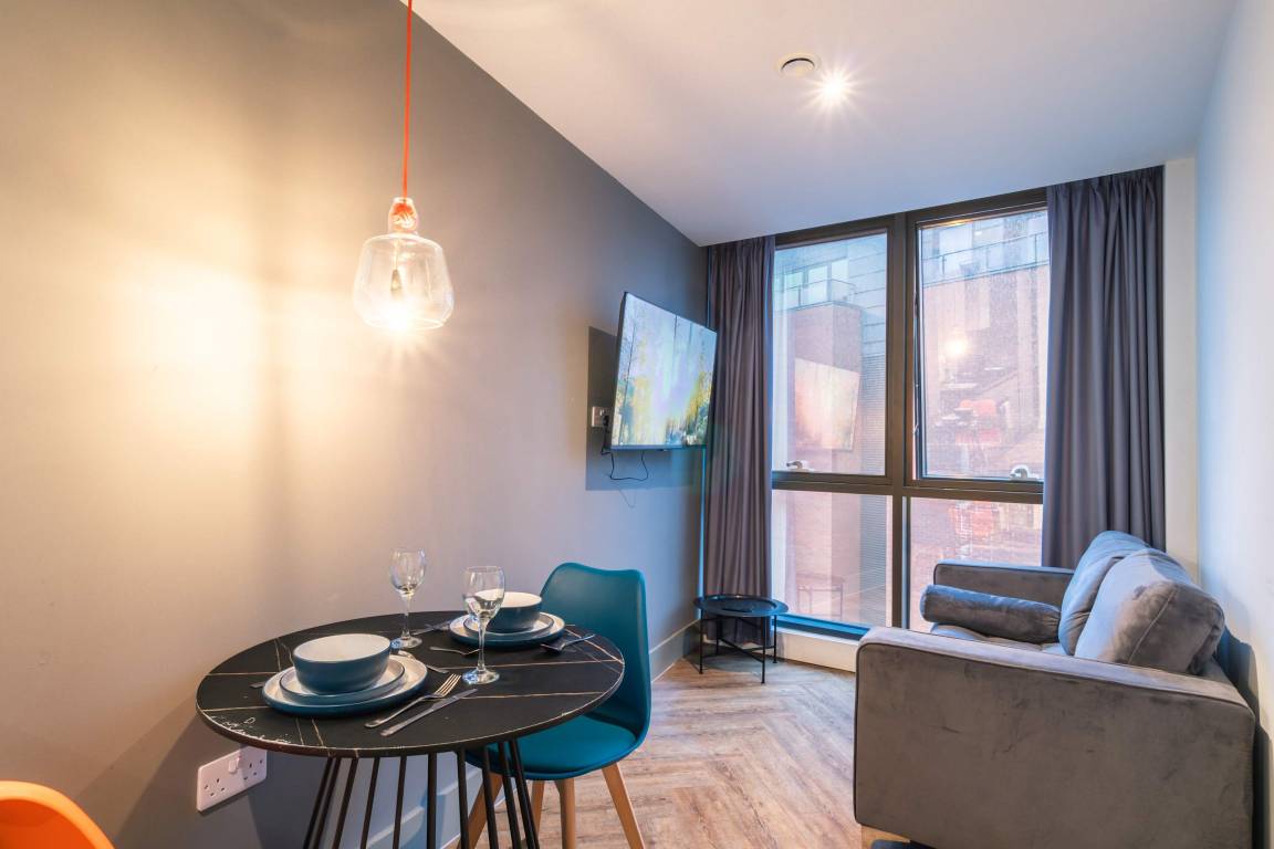 74 M² Apartment ∙ 2 Bedrooms ∙ 4 Guests - Spinningfields - Manchester