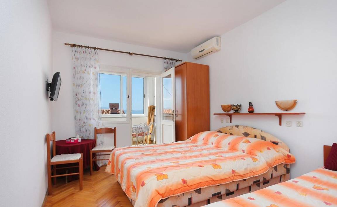 35 M² Apartment ∙ 1 Bedroom ∙ 3 Guests - Brist