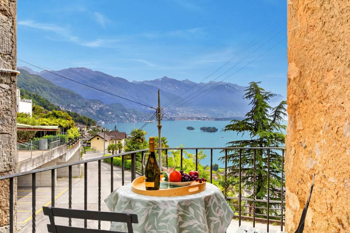 80 M² Appartement ∙ 2 Chambres ∙ 4 Personnes - Brissago