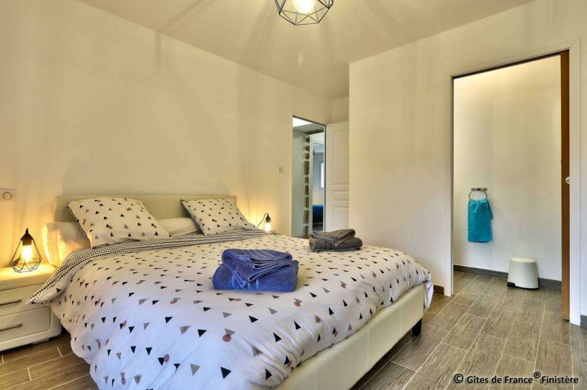 225 m² Gîte ∙ 4 Schlafzimmer ∙ 8 Gäste – Bild 21