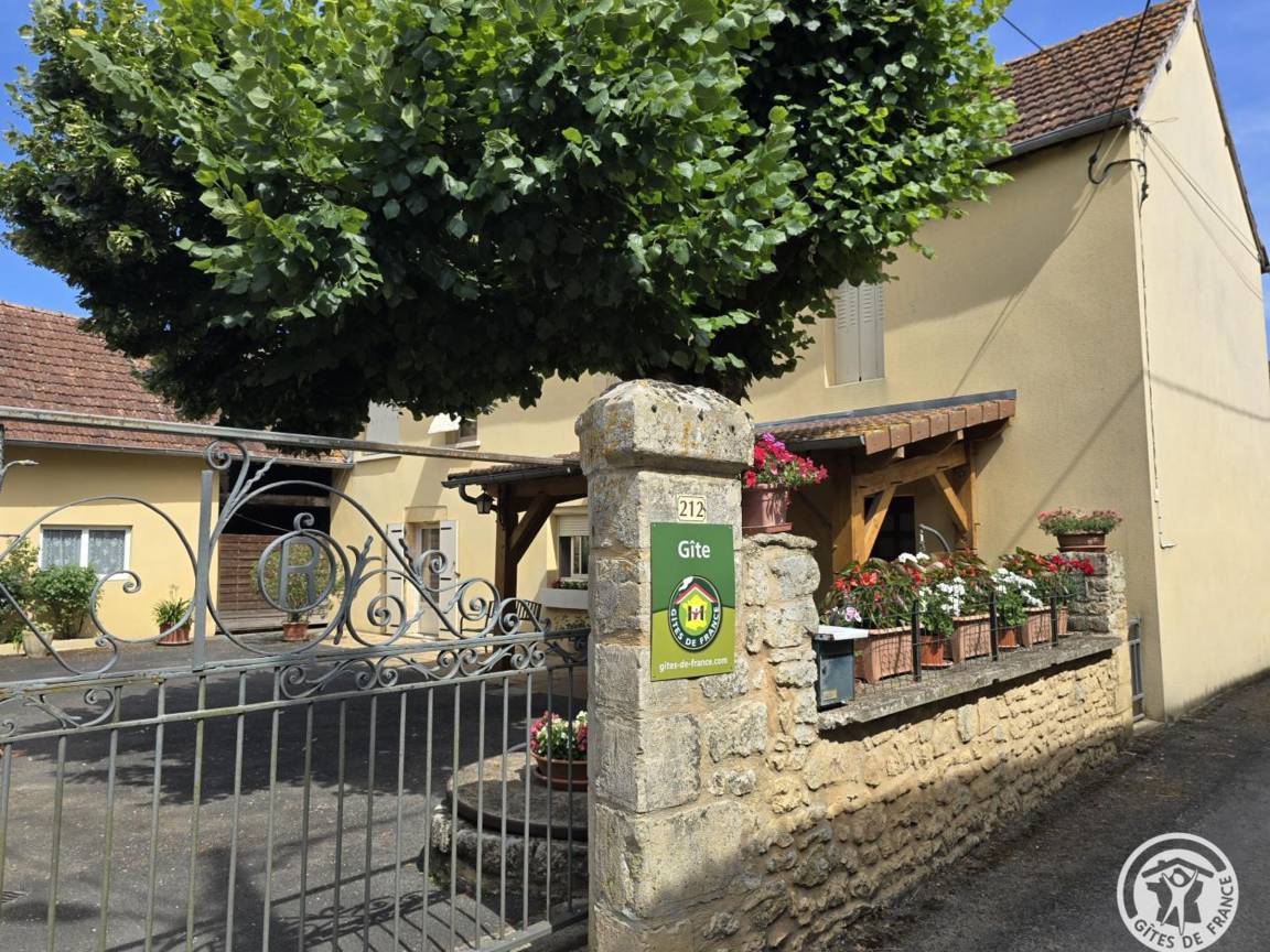 130 M² Cottage ∙ 4 Bedrooms ∙ 7 Guests - Aquitaine