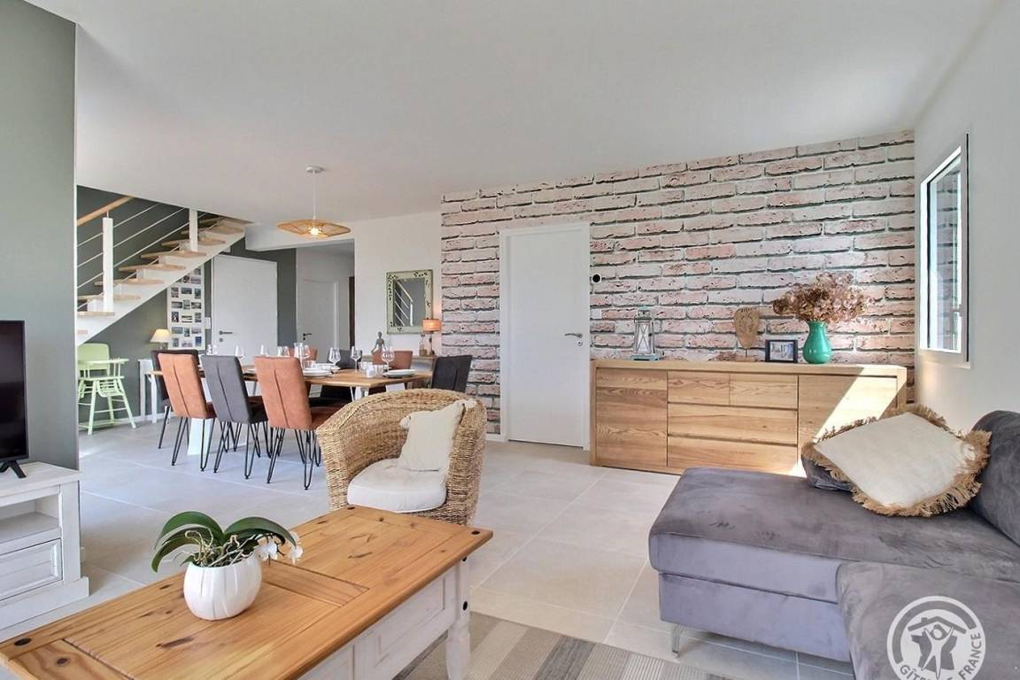 108 m&sup2; G&icirc;te 4 Schlafzimmer 8 G&auml;ste