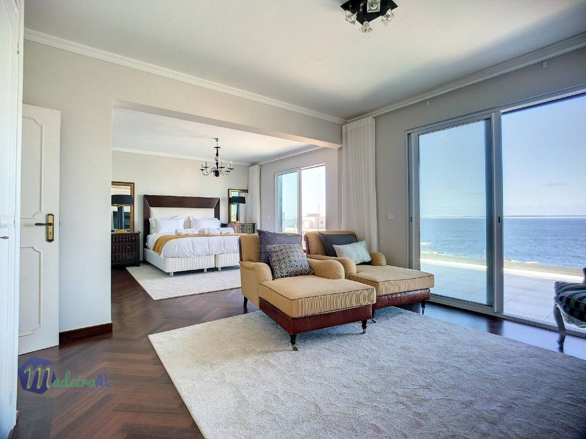 250 M² Casa ∙ 3 Quartos ∙ 6 Hóspedes - Madeira