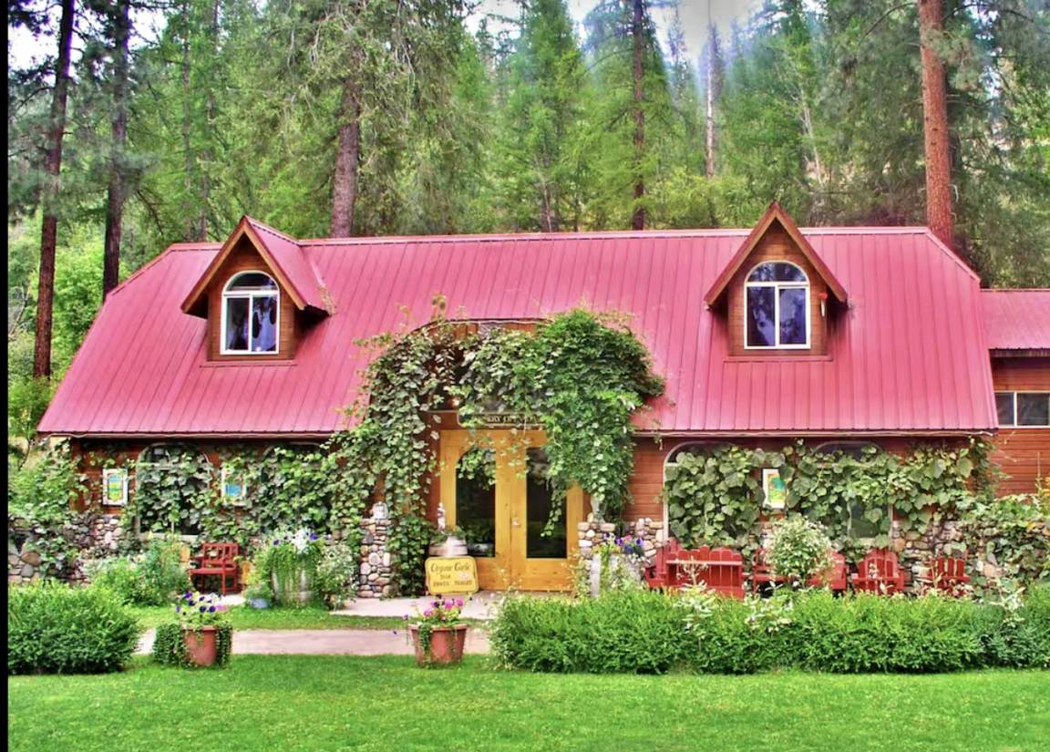 Lodge ∙ 2 Bedrooms ∙ 4 Guests - Washington