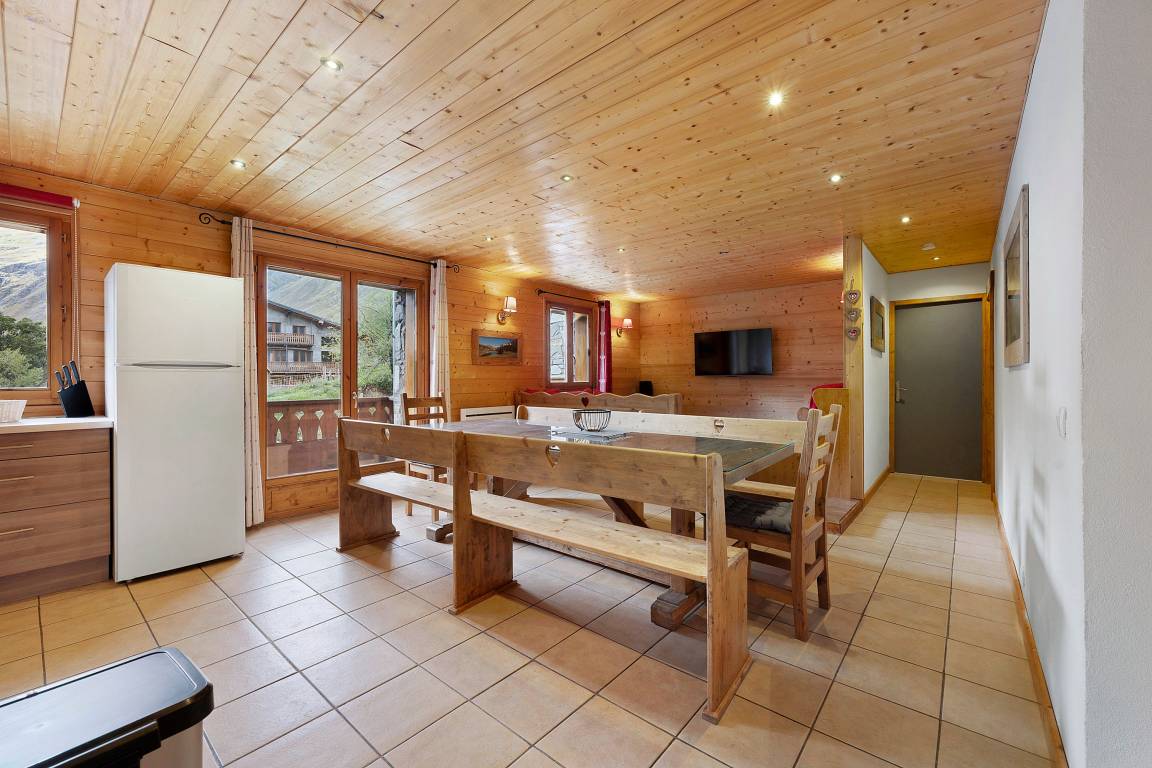 120 M² Apartment ∙ 4 Bedrooms ∙ 11 Guests - Val-d'Isère