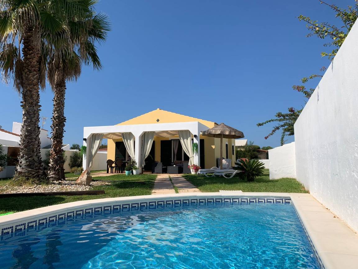 100 M² House ∙ 3 Bedrooms ∙ 6 Guests - Cala en Bosc