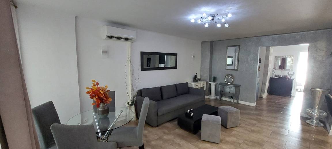 80 M² Appartement ∙ 2 Chambres ∙ 6 Personnes - Sète